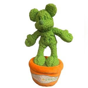EPCOT flower and garden topiary Mickey plush